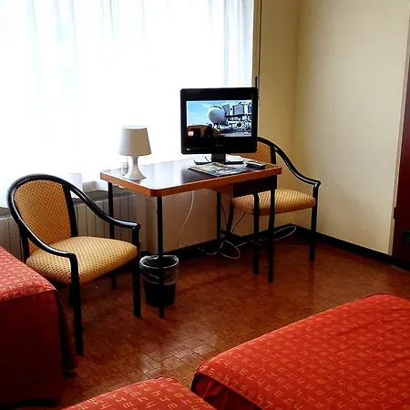 Ornato Dependanc 3* Milan