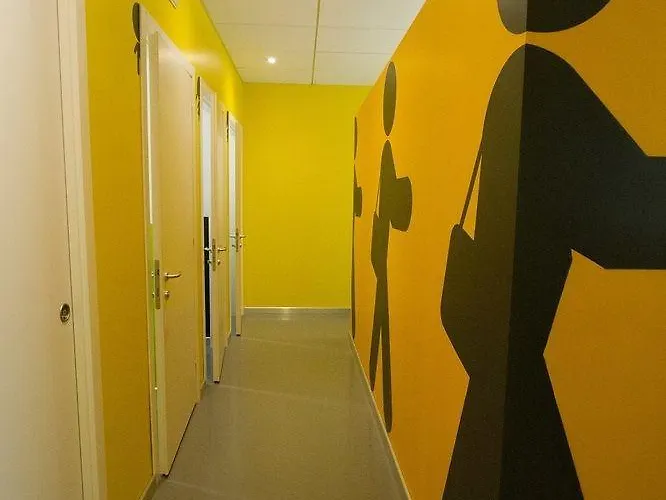 Ornato Dependanc Hotel Milano