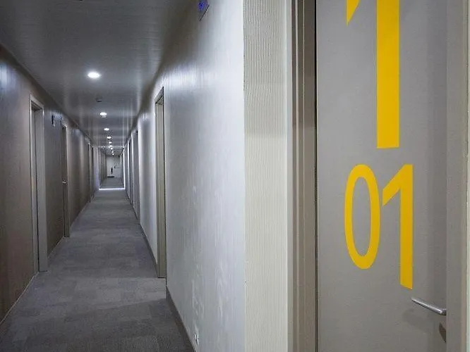 Ornato Dependanc 3* Milano